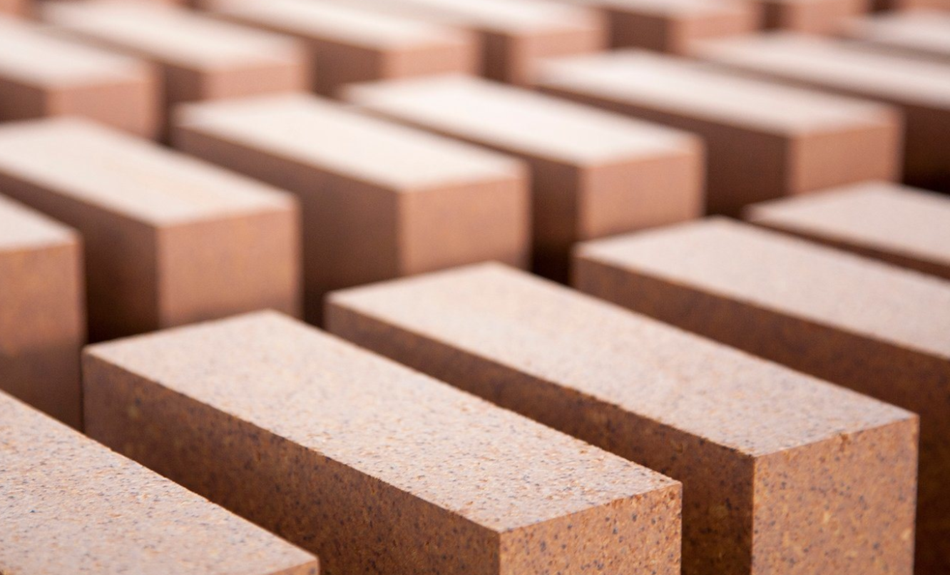 Магнезито-шпинельные кирпичи